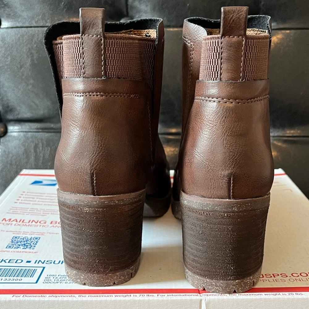 Korks Elsie Bootie Brown Women’s Size 10 NWT‎ - Picture 3 of 7